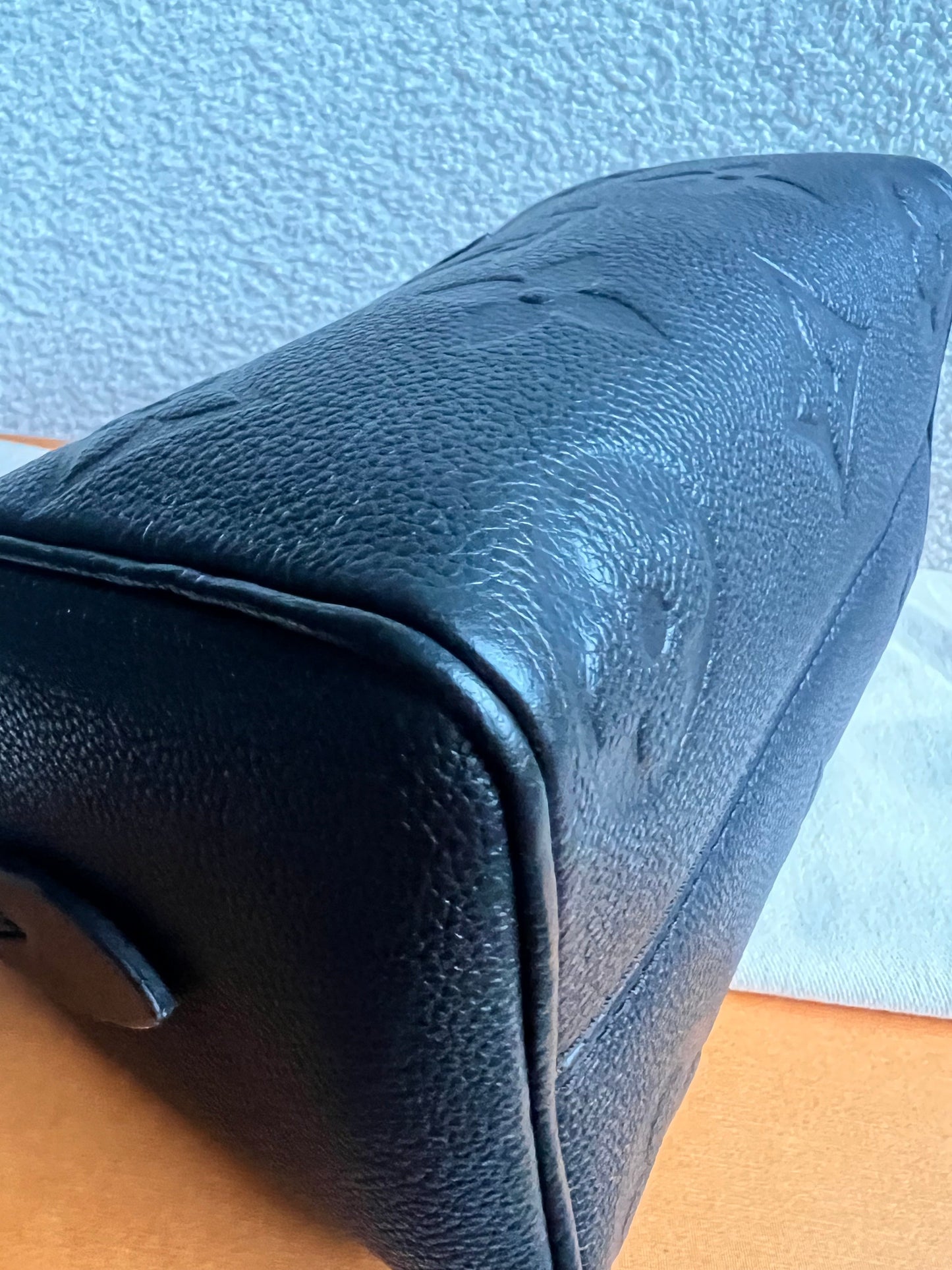 Louis Vuitton Speedy Black Empreinte Bandouliere 20 (RRP £1960)