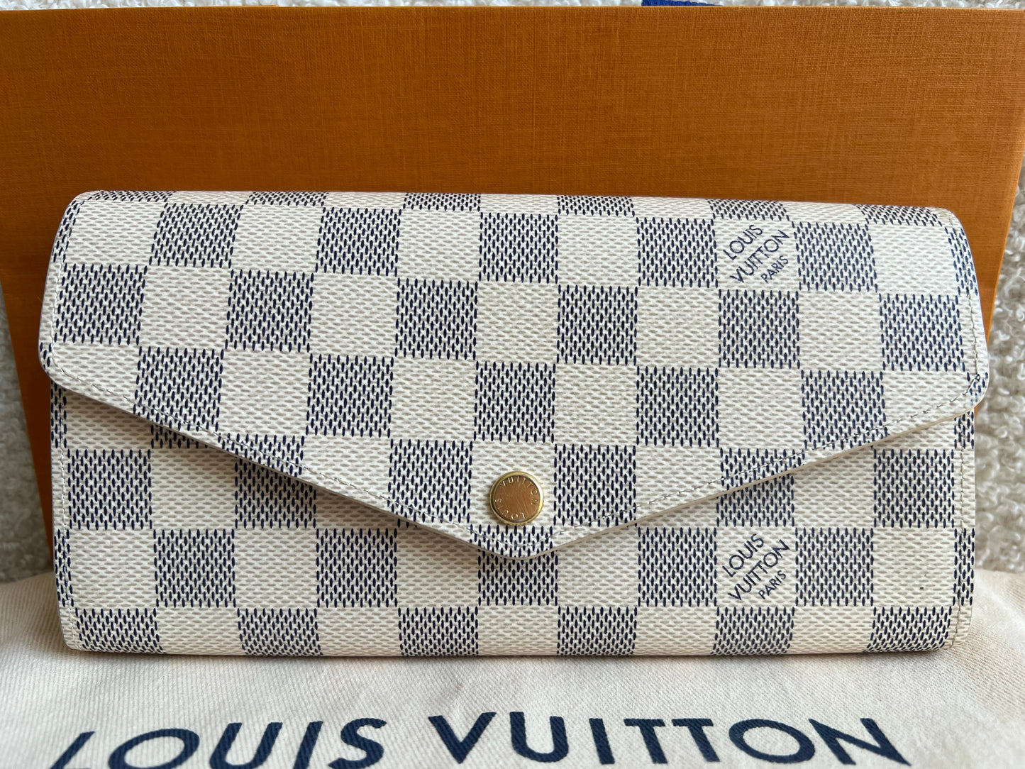 Louis Vuitton Sarah Wallet in Damier Azur (RRP £505)