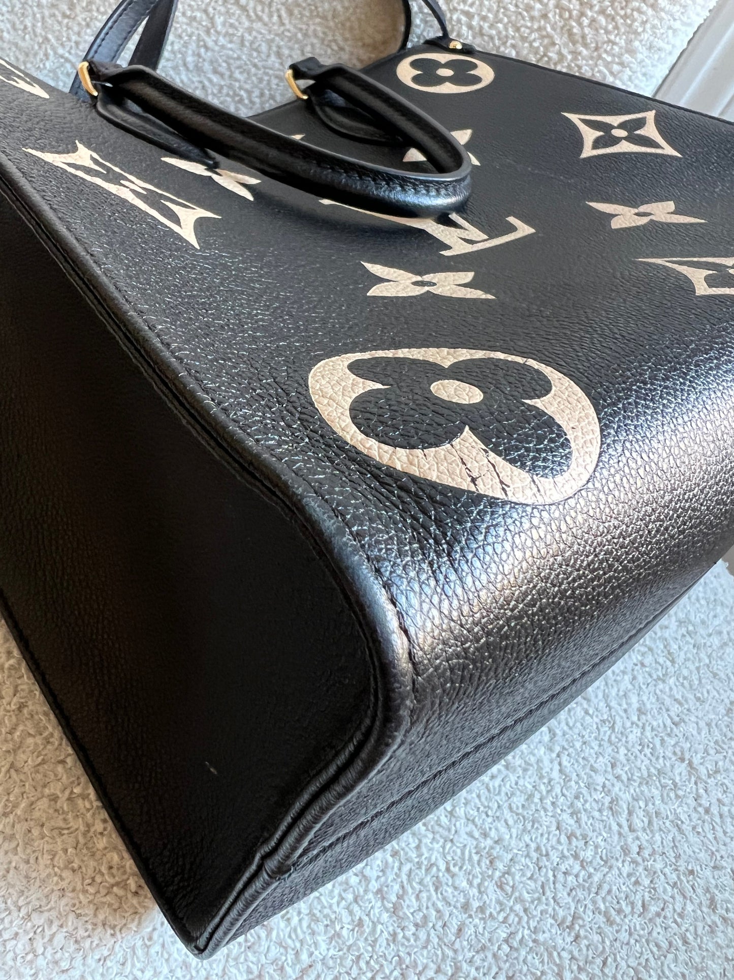 Louis Vuitton On the Go MM Bicolour Empreinte (RRP £2,660)