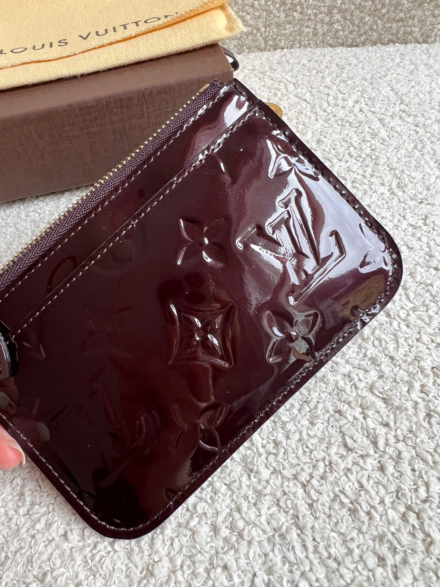 Louis Vuitton Amarante Vernis Key Pouch