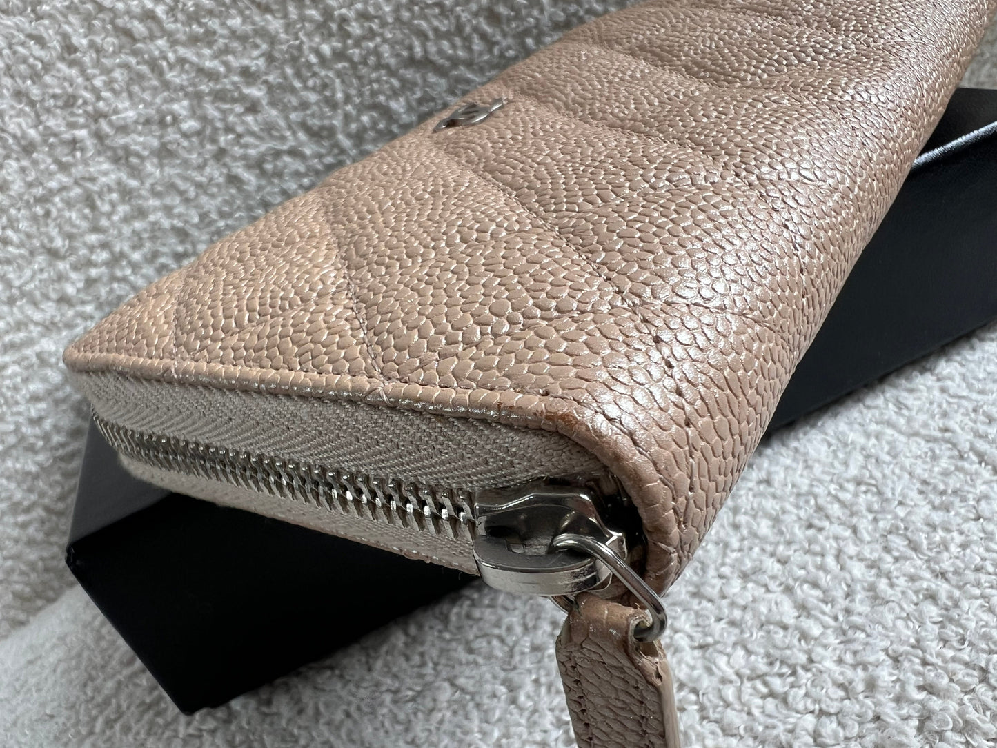 Chanel Caviar Classic Long Zipped wallet (RRP £1150)