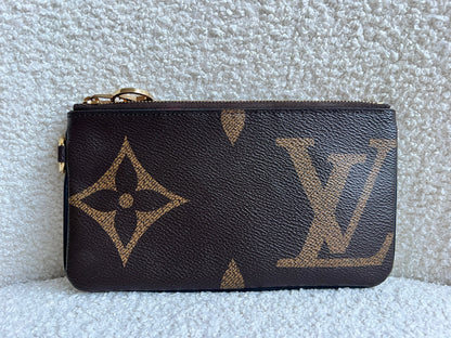 Louis Vuitton Giant Monogram Trio Pouch set