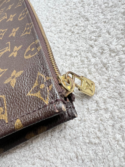 Louis Vuitton Monogram Poch Documents Portfolio Case 39
