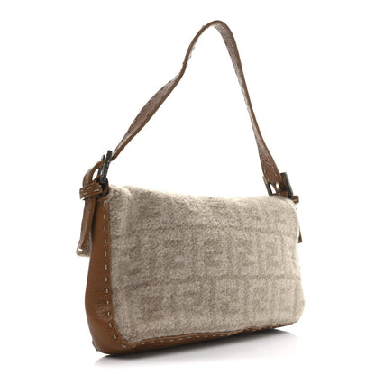 Fendi Cashmere Cuoio Romano Selleria Baguette Honey
