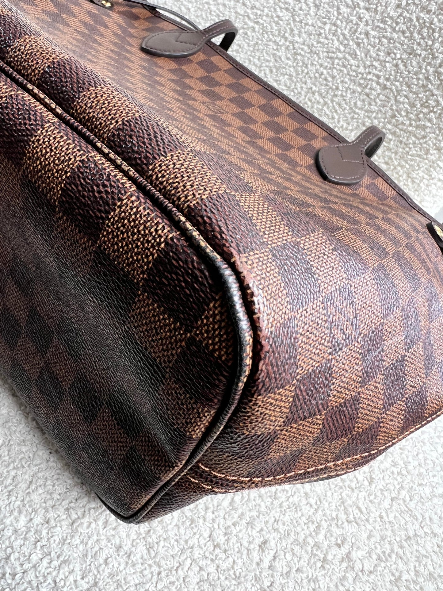 Louis Vuitton Neverfull MM Damier Ebene Cherry Interior (RRP £1,430)