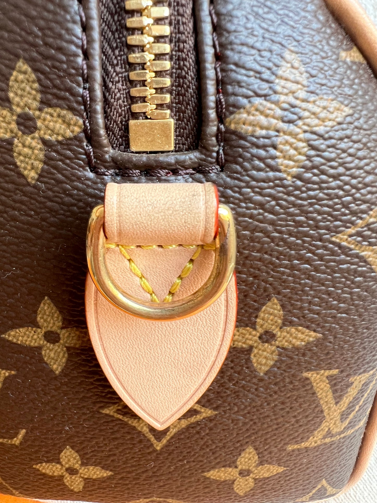 Louis Vuitton Speedy Monogram Bandouliere 20 (RRP £1680)