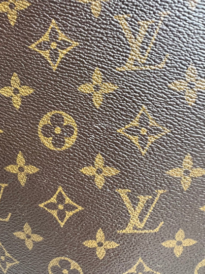Louis Vuitton Monogram Poch Documents Portfolio Case 39