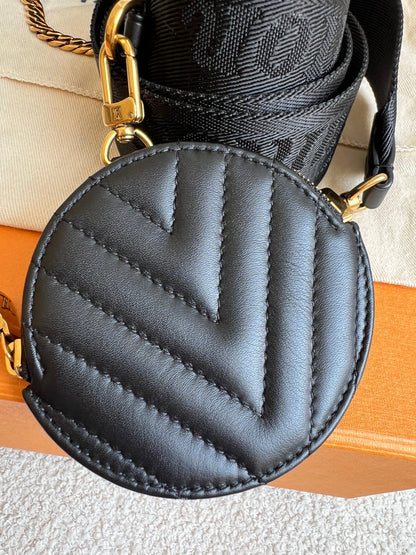 Louis Vuitton Black New Wave Multi Pochette (RRP £2070)