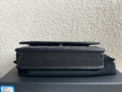 Chanel Black Caviar Wallet on Chain (RRP £2,930)
