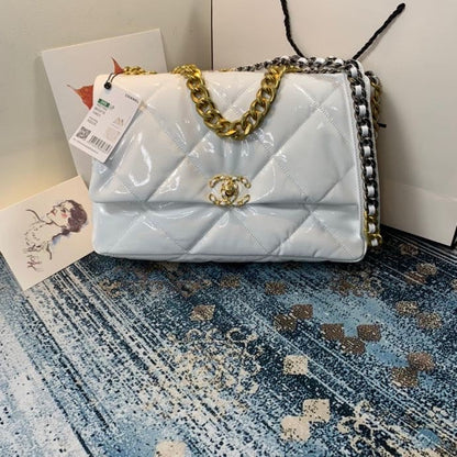 Chanel Luxury Handbag Style 571