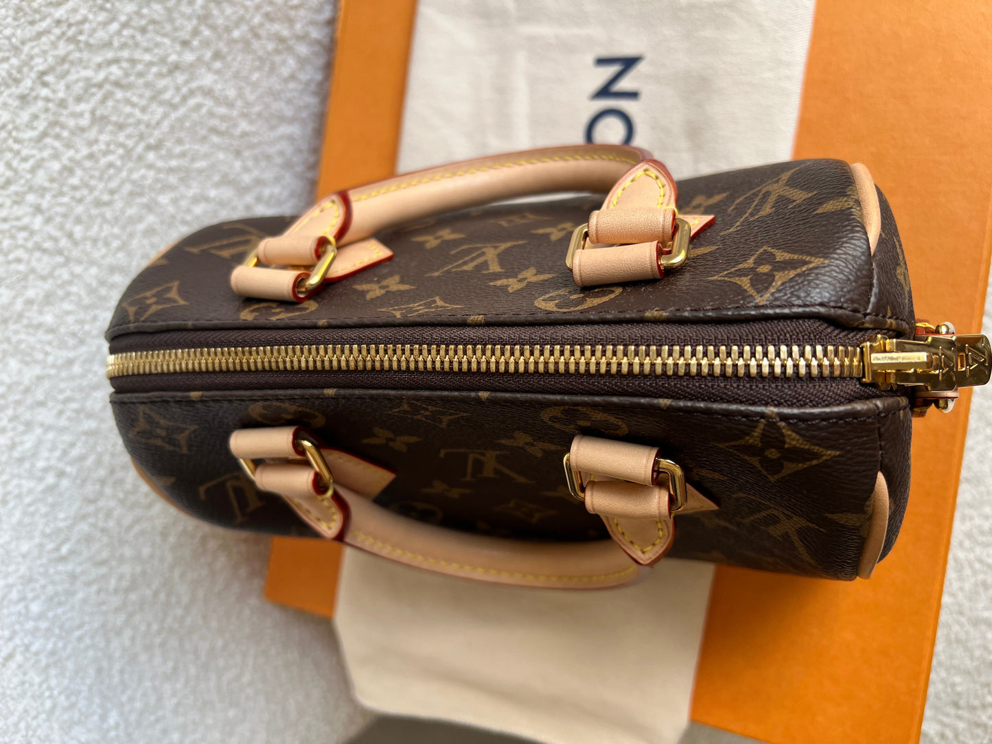 Louis Vuitton Speedy Monogram Bandouliere 20 (RRP £1680)
