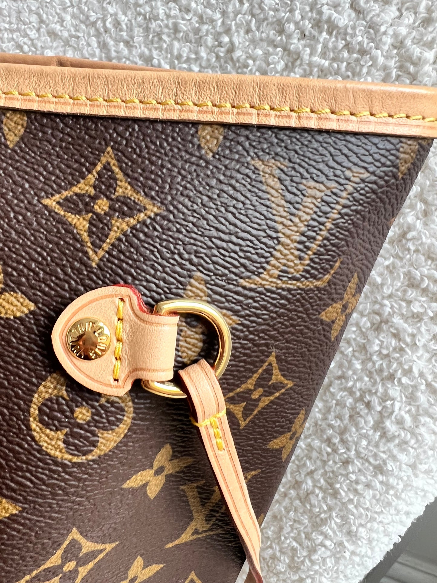 Louis Vuitton Neverfull MM Monogram Pivoine (RRP £1,430)