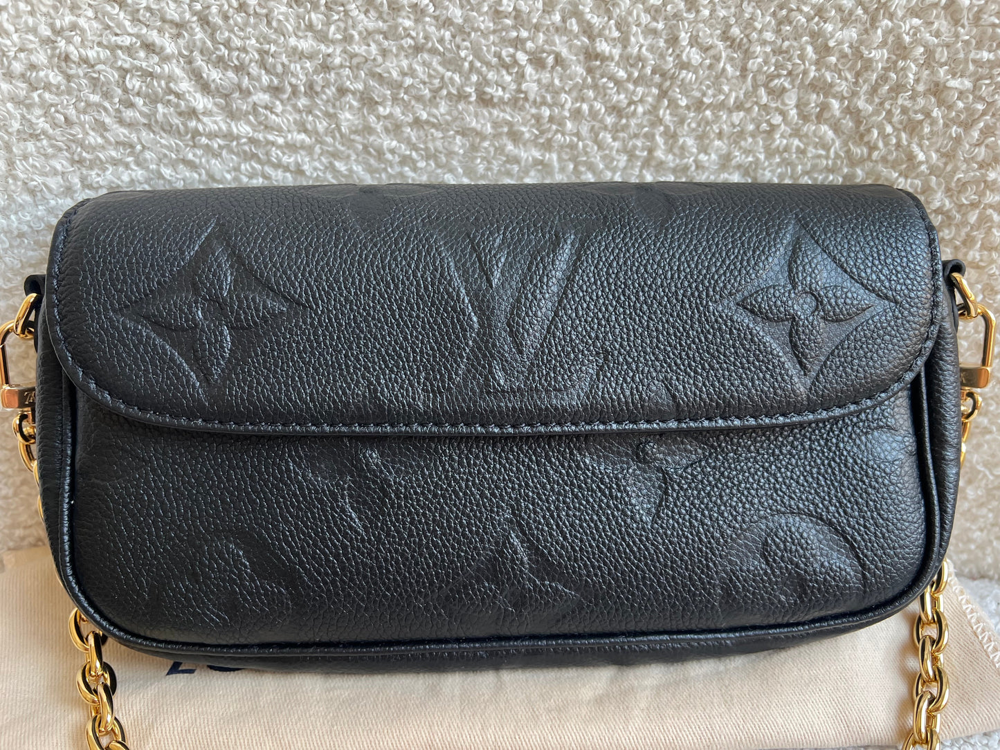 Louis Vuitton Ivy Wallet on Chain Bag Black Empreinte (RRP £1,490)