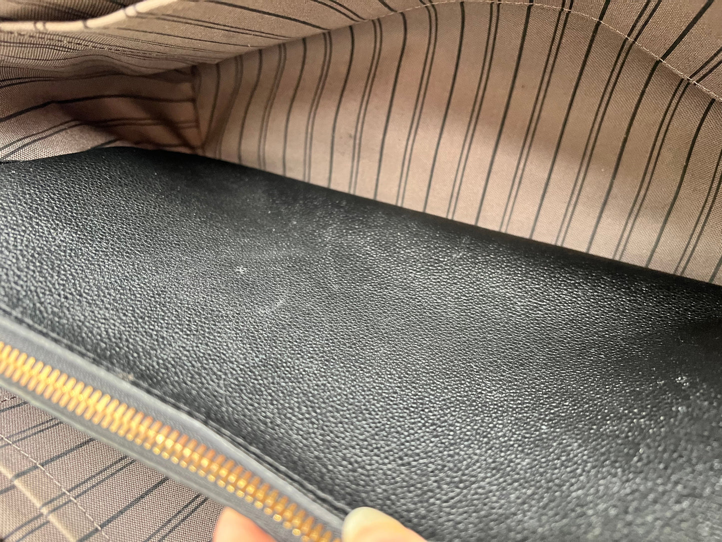 Louis Vuitton Montaigne GM in Black Monogram Empreinte (RRP £2230)