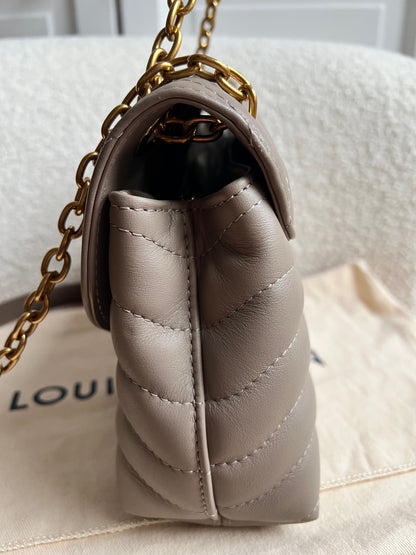 Louis Vuitton Taupe New Wave Chain Bag MM (RRP £2310)