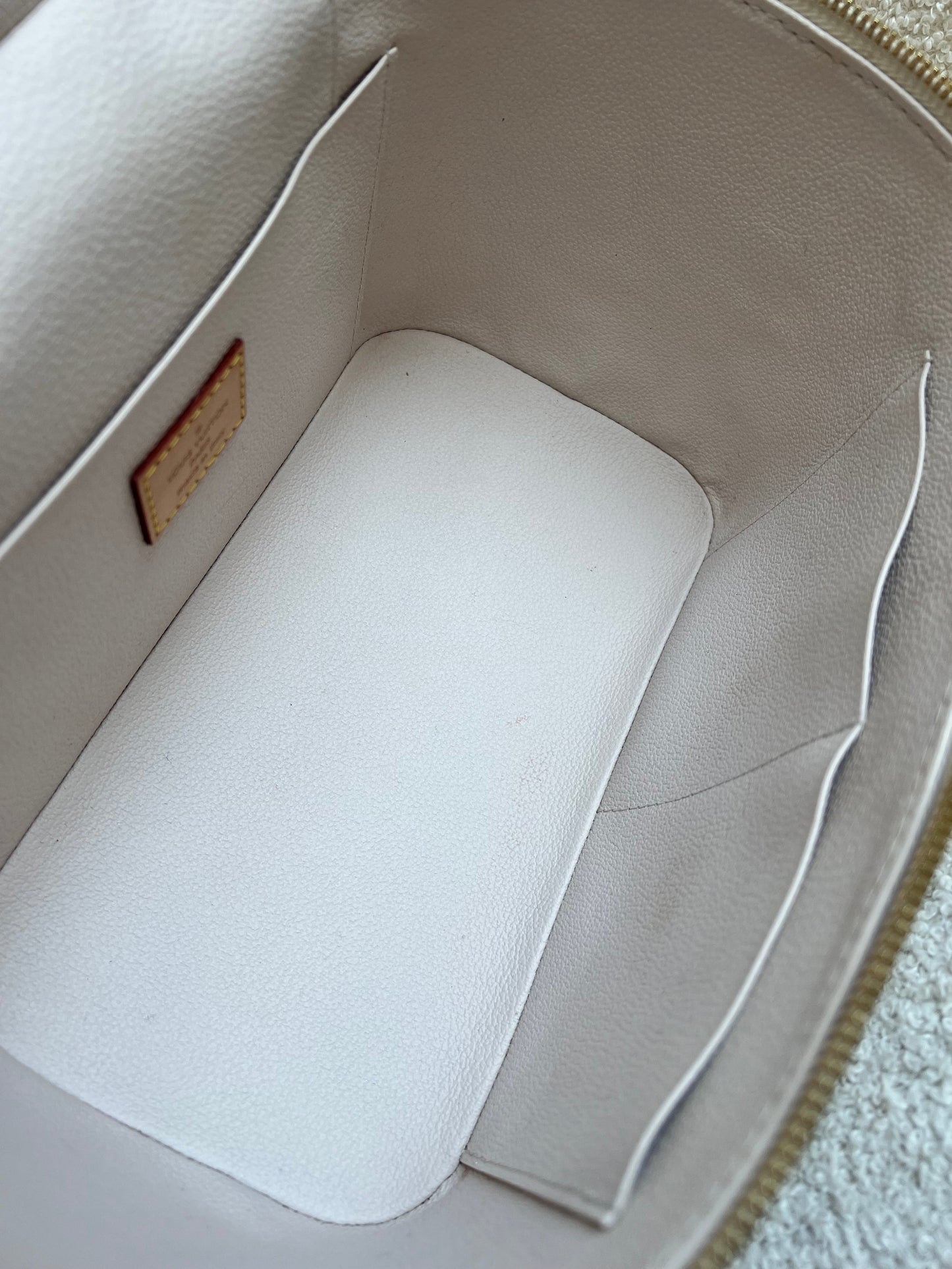 Louis Vuitton By the Pool Nice BB Bag Vanity Case