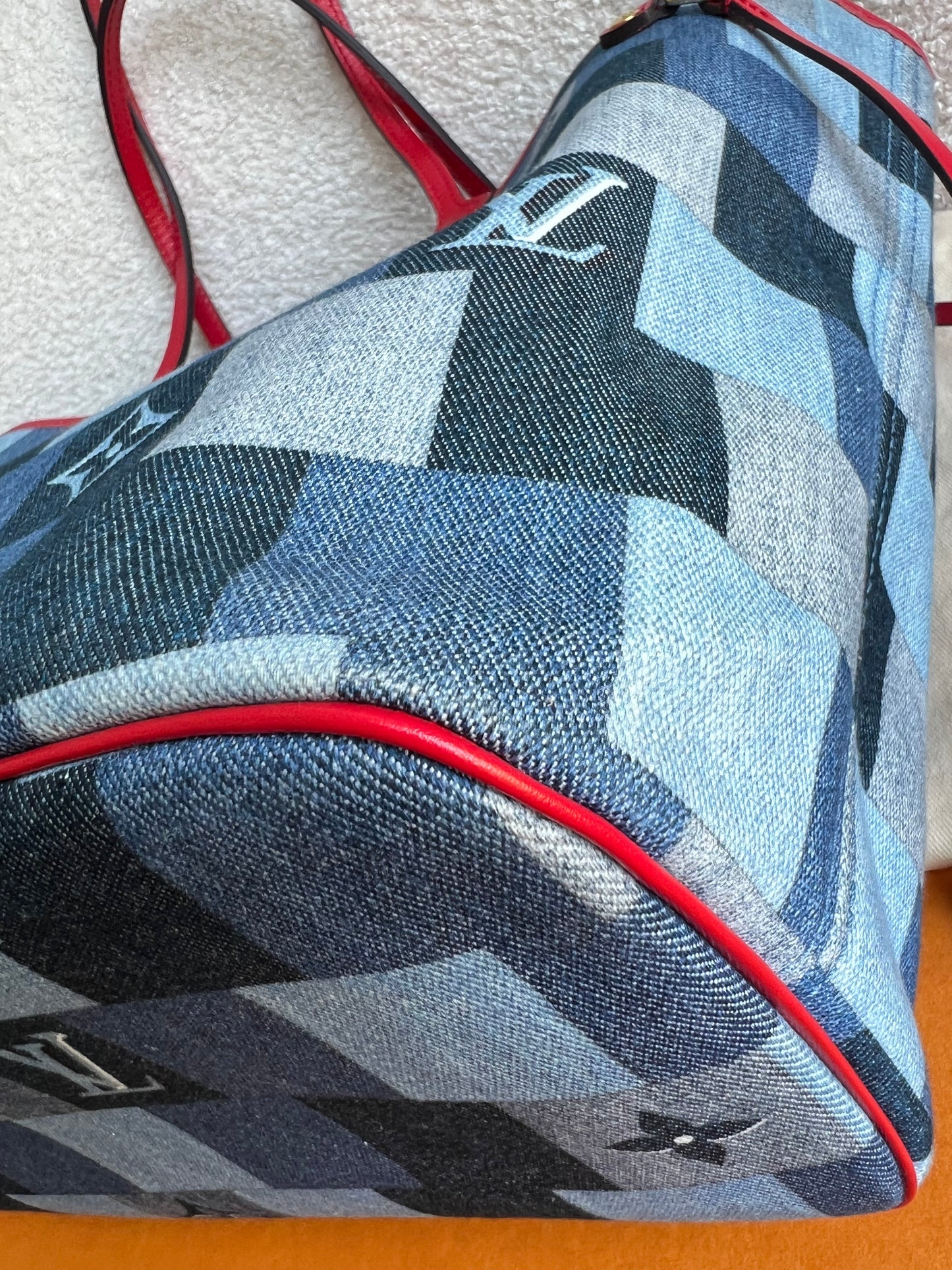 Louis Vuitton Neverfull MM Denim Rouge Patchwork