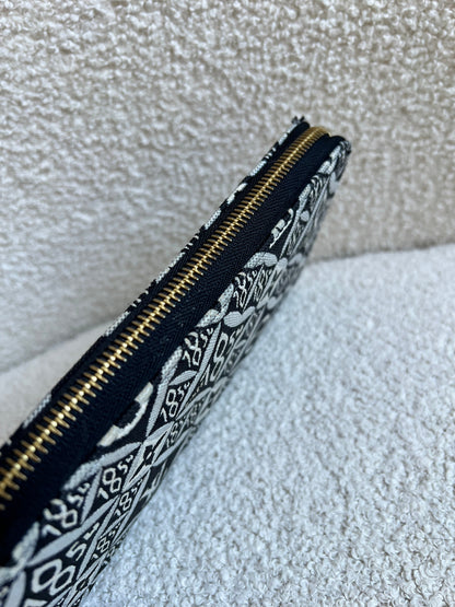 Louis Vuitton Zippy Wallet in Monogram Jacquard
