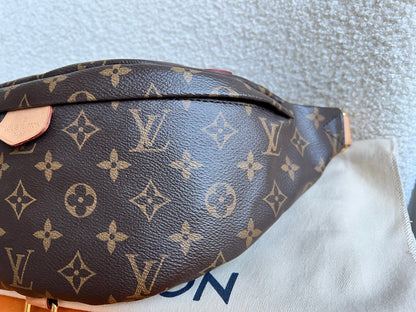 Louis Vuitton Bumbag in Monogram Canvas