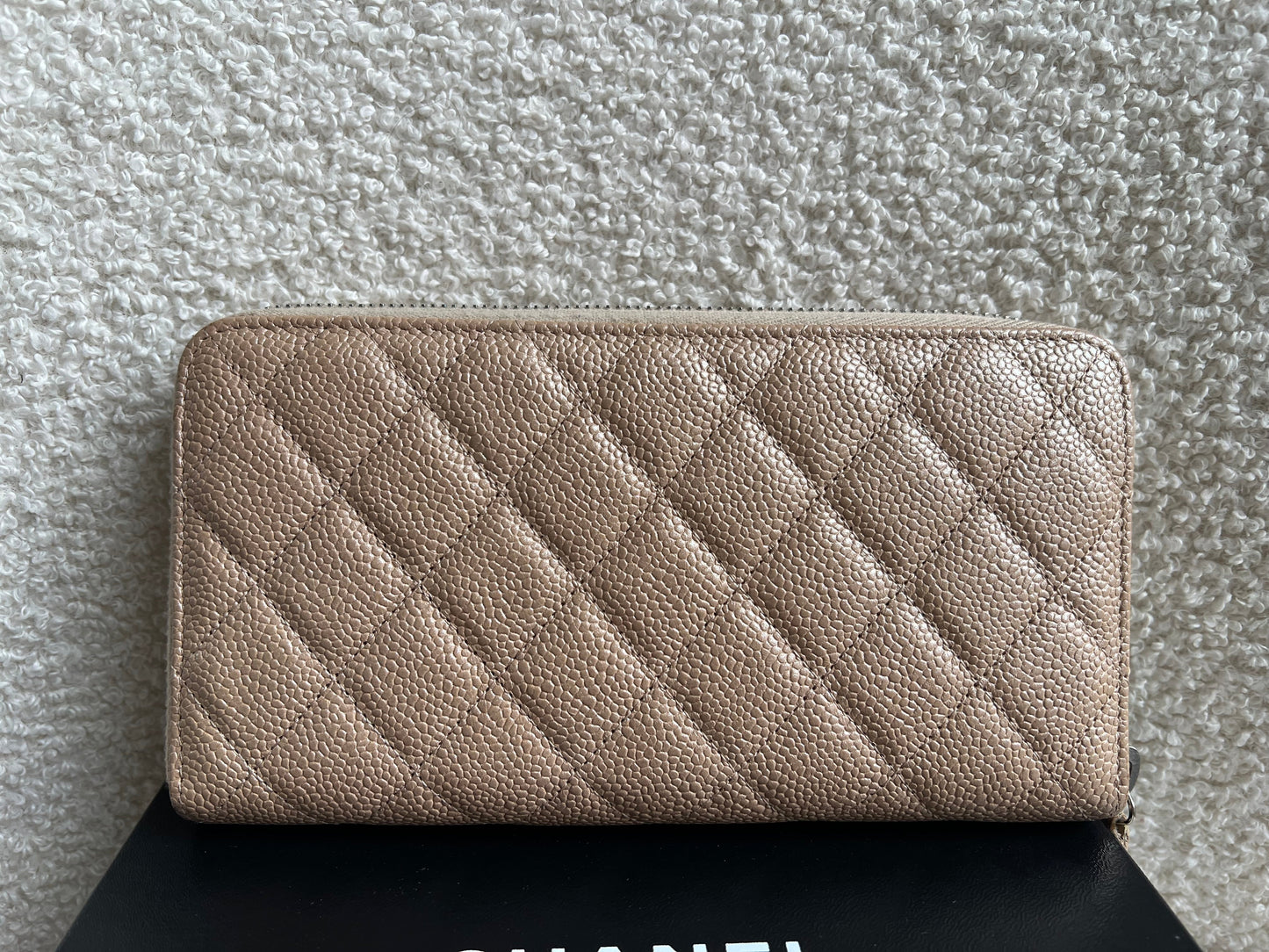 Chanel Caviar Classic Long Zipped wallet (RRP £1150)