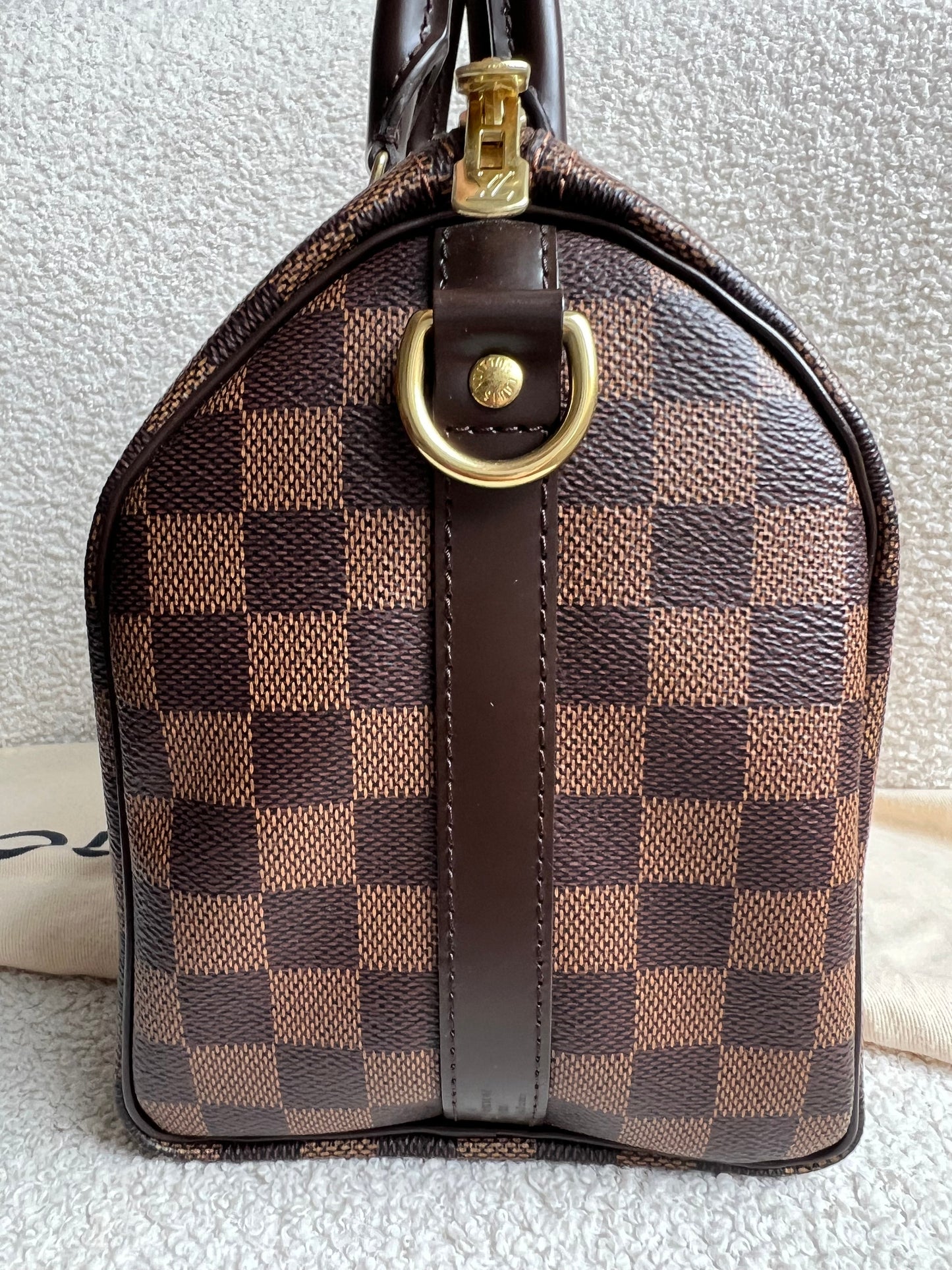 Louis Vuitton Speedy 25 Bandouliere Damier Ebene (RRP £1,470)