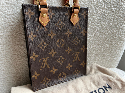 Louis Vuitton Petit Sac Plat (RRP £1,420)
