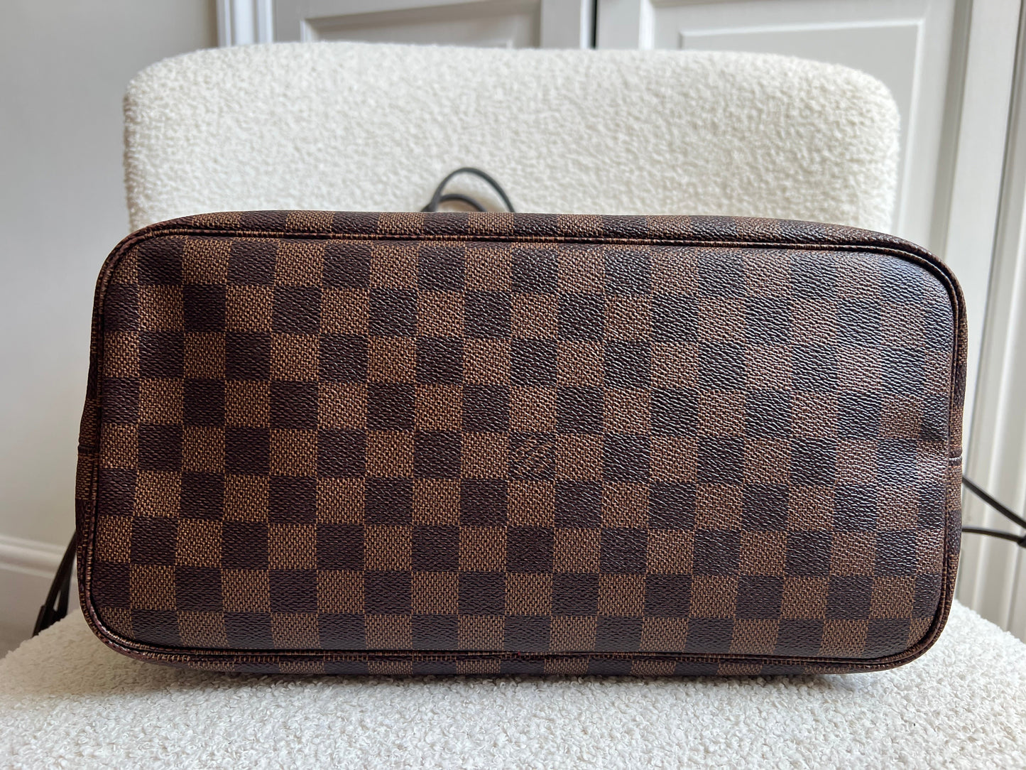 Louis Vuitton Neverfull MM Damier Ebene Cherry Interior (RRP £1,430)