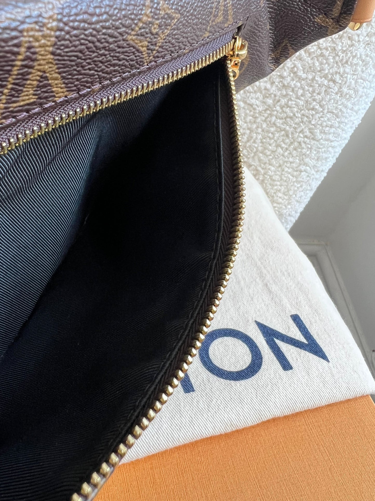 Louis Vuitton Bumbag in Monogram Canvas