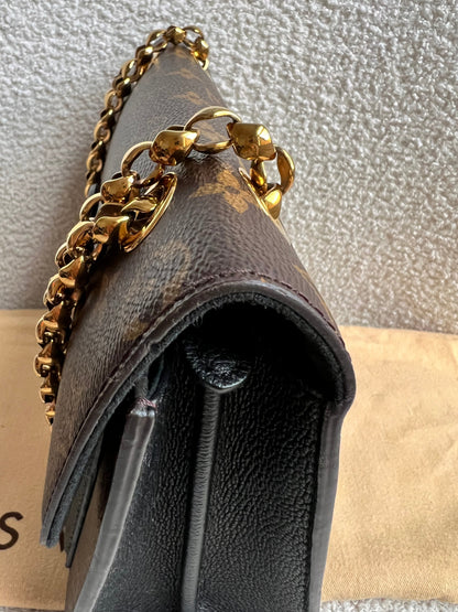 Louis Vuitton Victoire Monogram and Black (RRP £2000)