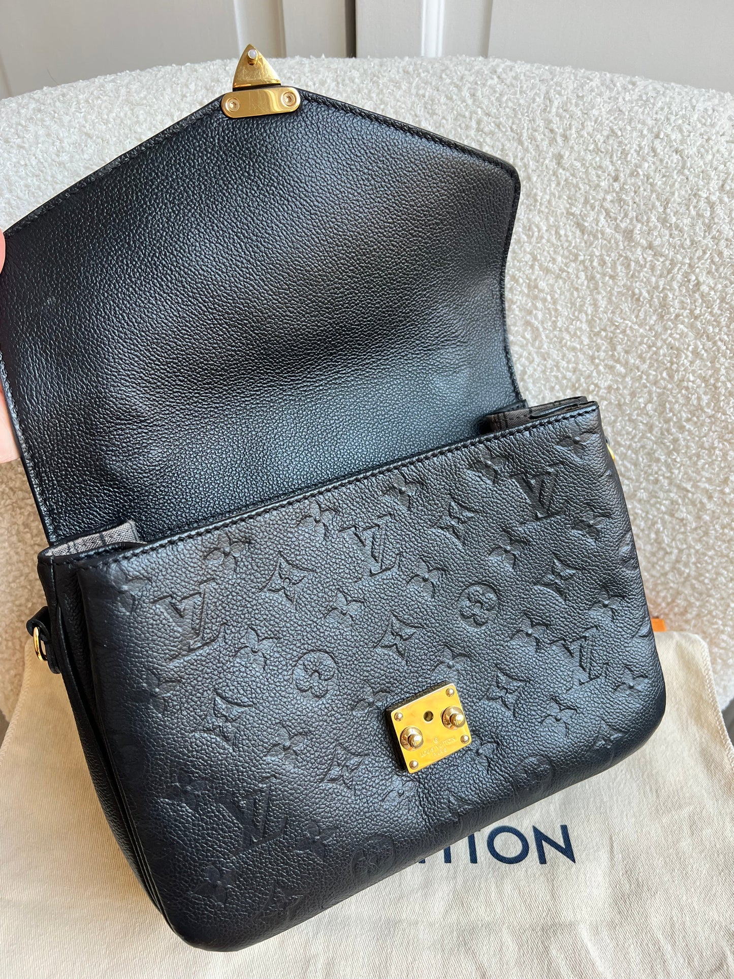 Louis Vuitton Pochette Metis Black Empreinte (RRP £2,200)