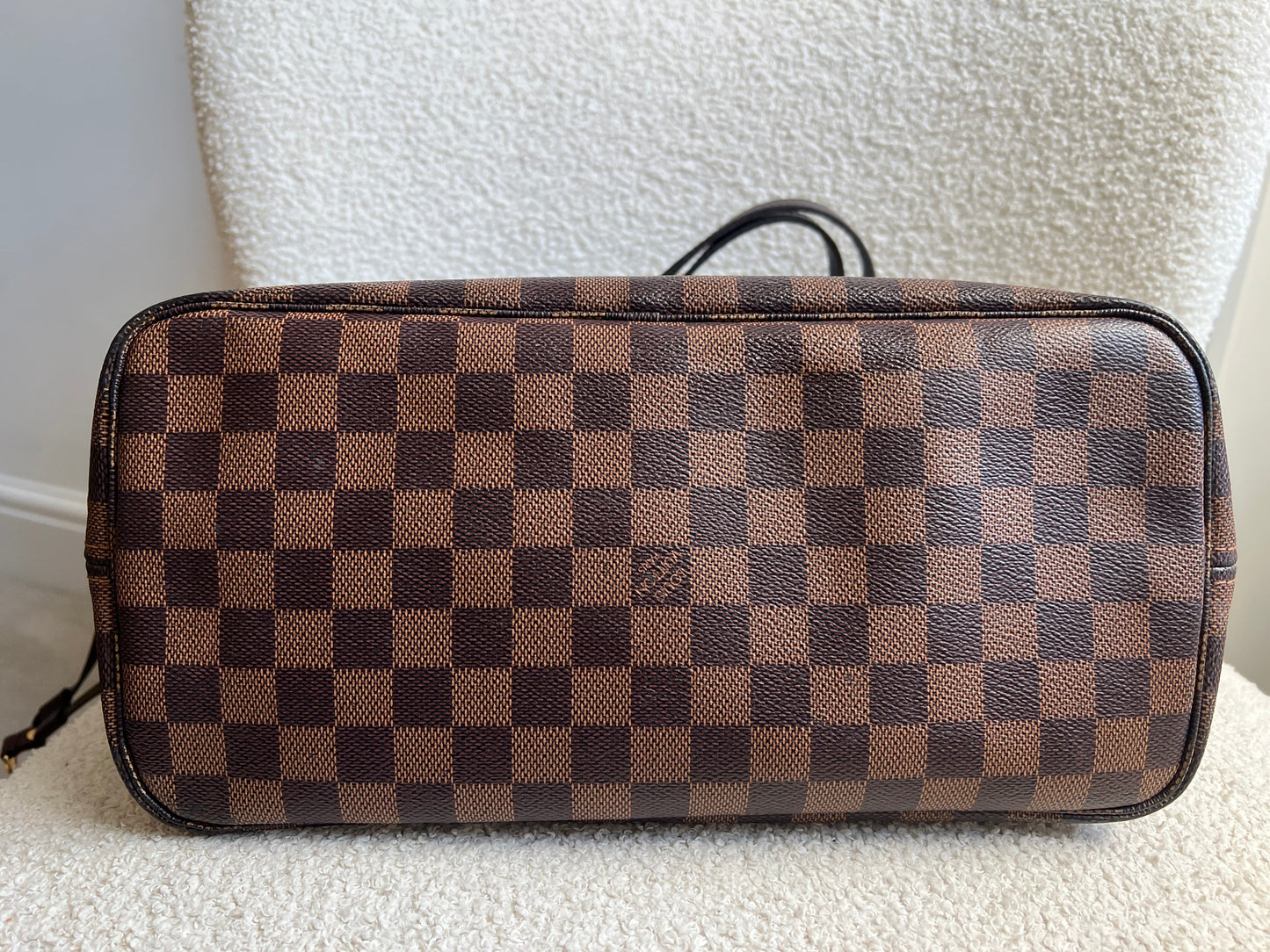 Louis Vuitton Neverfull MM Damier Ebene Cherry Interior (RRP £1,430)