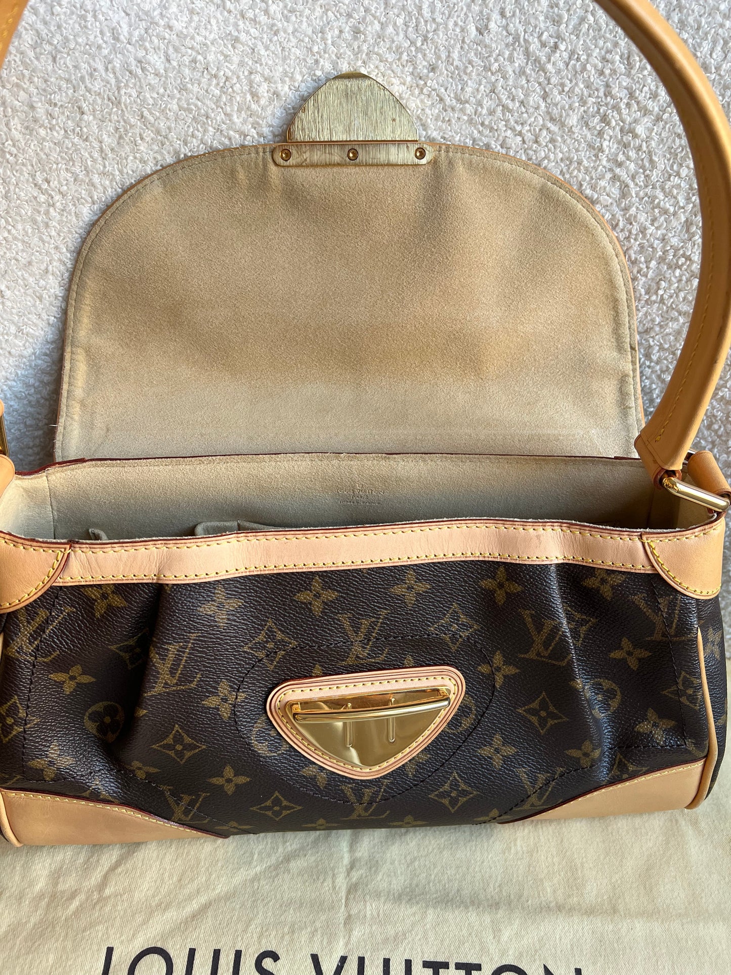 Louis Vuitton Monogram Beverly MM