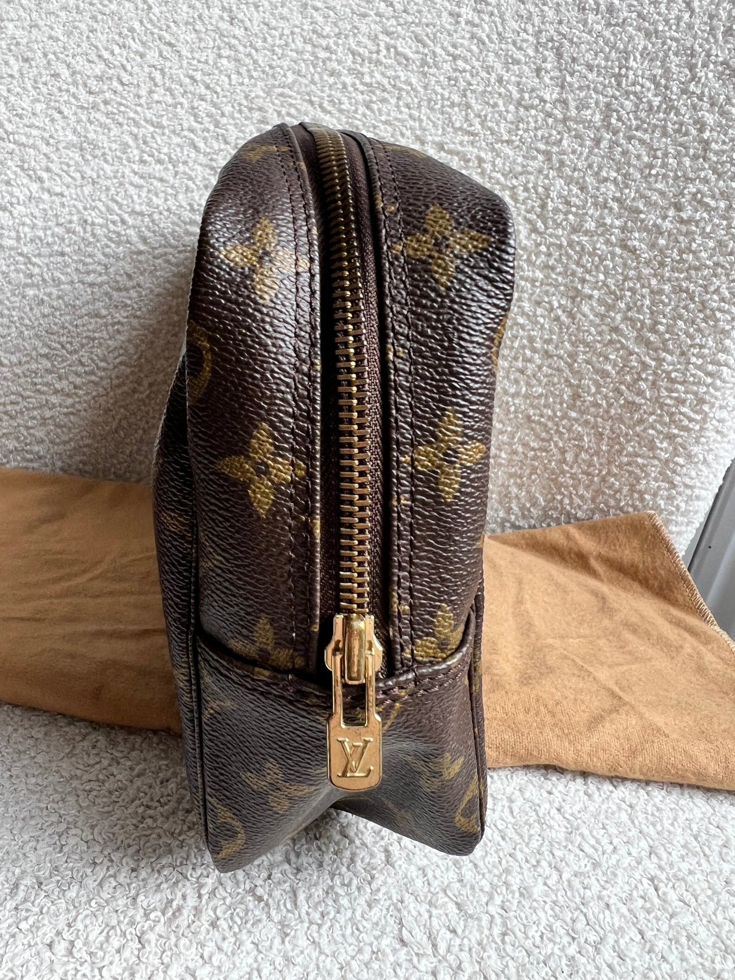 Louis Vuitton Monogram Trousse Toiletry Pouch