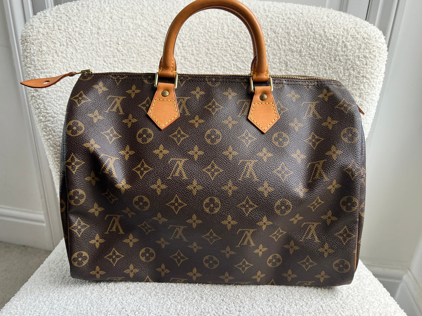Louis Vuitton Speedy 35 Monogram Canvas