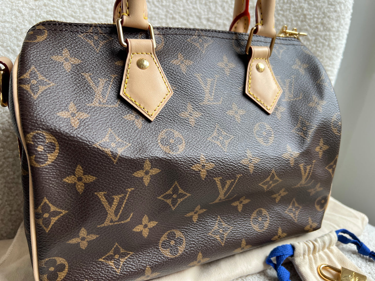 Louis Vuitton Speedy 25 Bandouliere Monogram (RRP £1,460)
