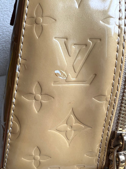 Louis Vuitton Tompkins Square Bag Pearl Monogram Vernis