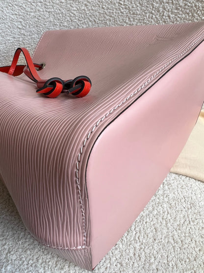 Louis Vuitton Neo Noe Bucket Bag Rose Ballerine (RRP £1,890)