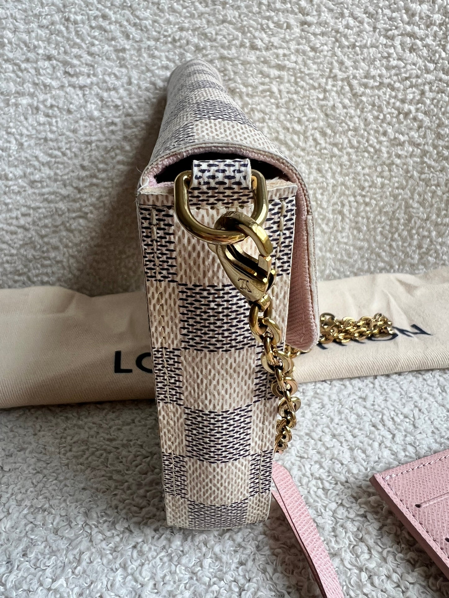 Louis Vuitton Felicie Pochette Damier Azur (RRP £1110)