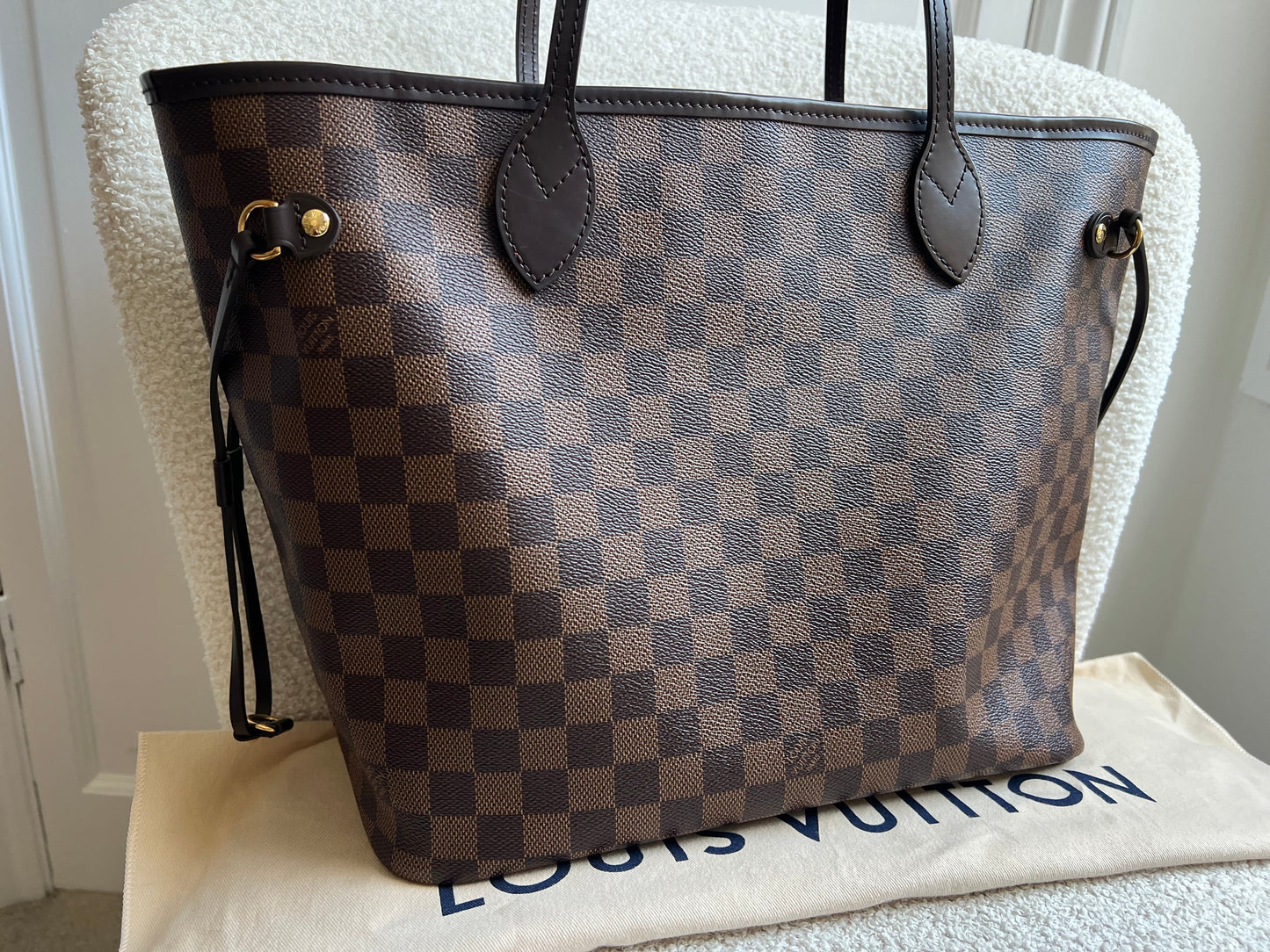 Louis Vuitton Neverfull MM Damier Ebene Cherry Interior (RRP £1,430)