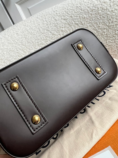 Louis Vuitton Alma BB Damier Ebene (RRP £1,450)