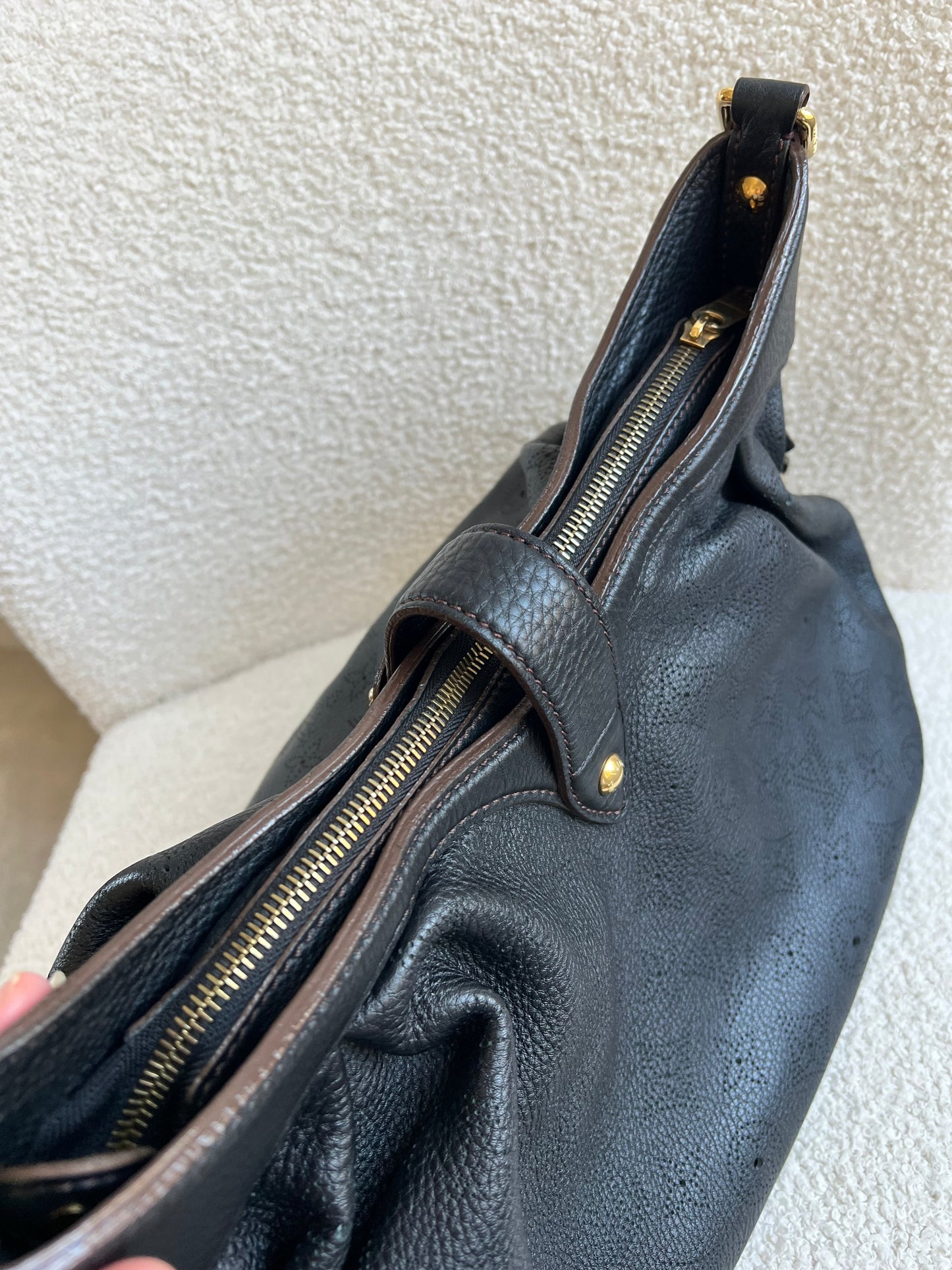 Louis Vuitton Black Monogram Mahina Leather Shoulder Bag