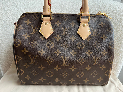 Louis Vuitton Speedy 25 Bandouliere Monogram (RRP £1,440)