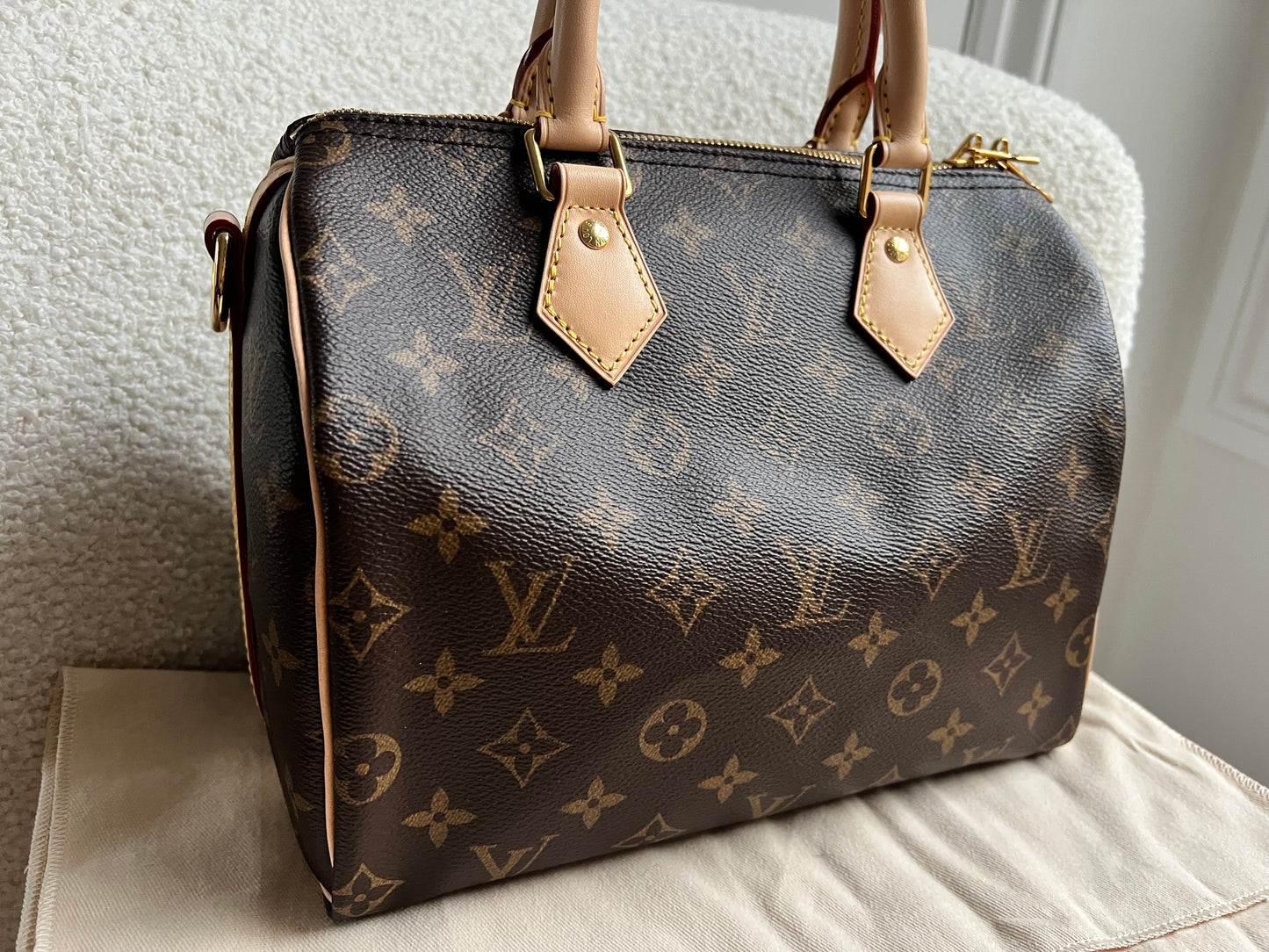 Louis Vuitton Speedy 25 Bandouliere Monogram (RRP £1,440)
