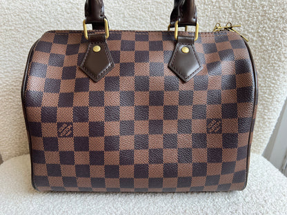Louis Vuitton Speedy 25 Bandouliere Damier Ebene (RRP £1,440)
