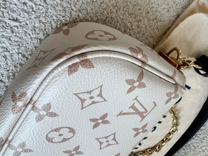 Louis Vuitton Ivy Wallet on Chain Bag Bicolour Monogram Dune Canvas (RRP £1400)