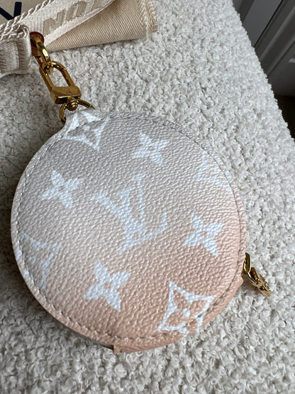 Louis Vuitton Multi Pochette Accessoires Summer By the Pool Limited Edition