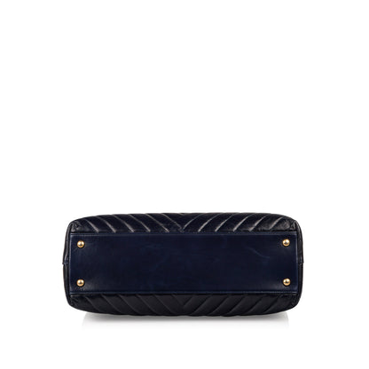 Chanel Coco Handle Calfskin Gold Shoulder Bag Calfskin