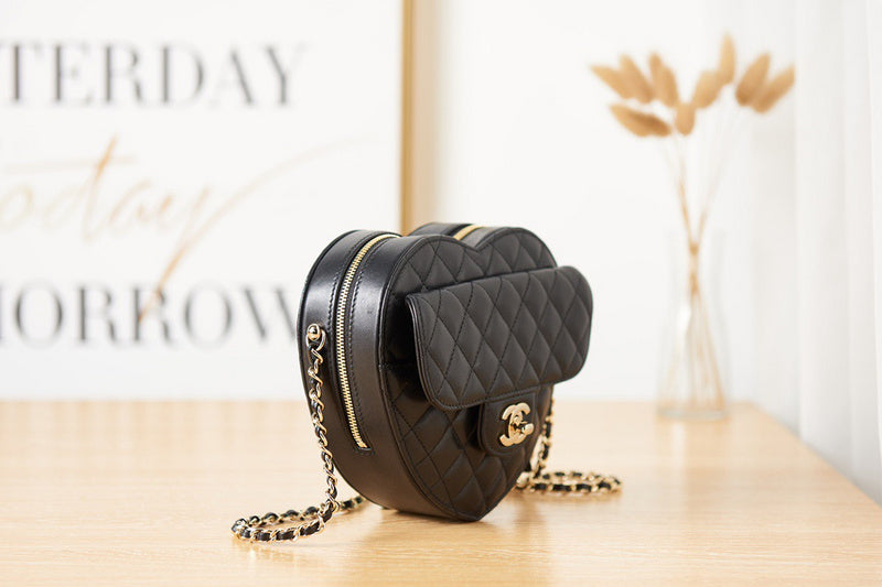 Chanel Luxury Handbag Style 441