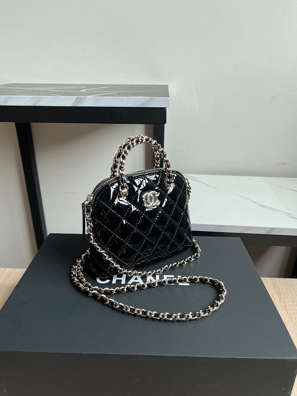 Chanel Luxury Handbag Style 148