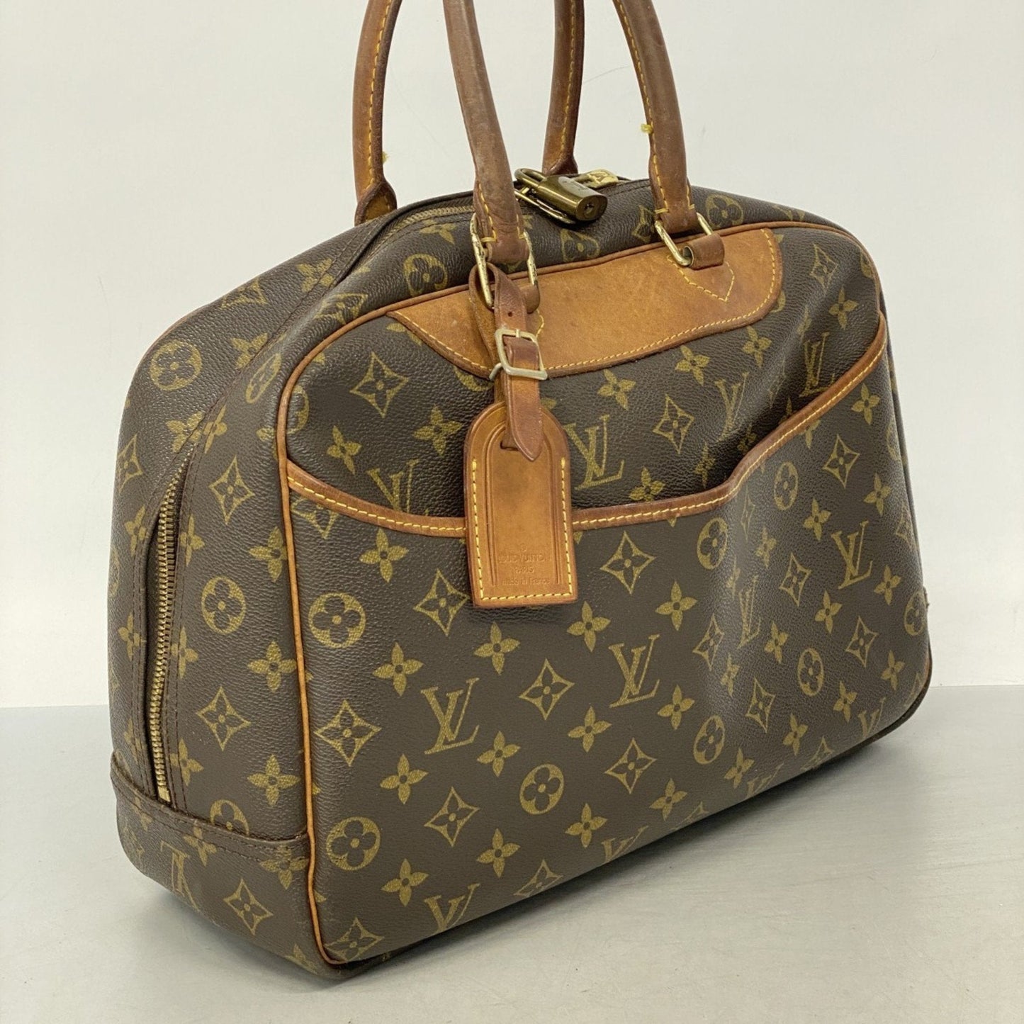 Louis Vuitton  Handbag